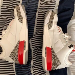 Retro air Jordan 3 “Katrina” (red/white/cool grey)